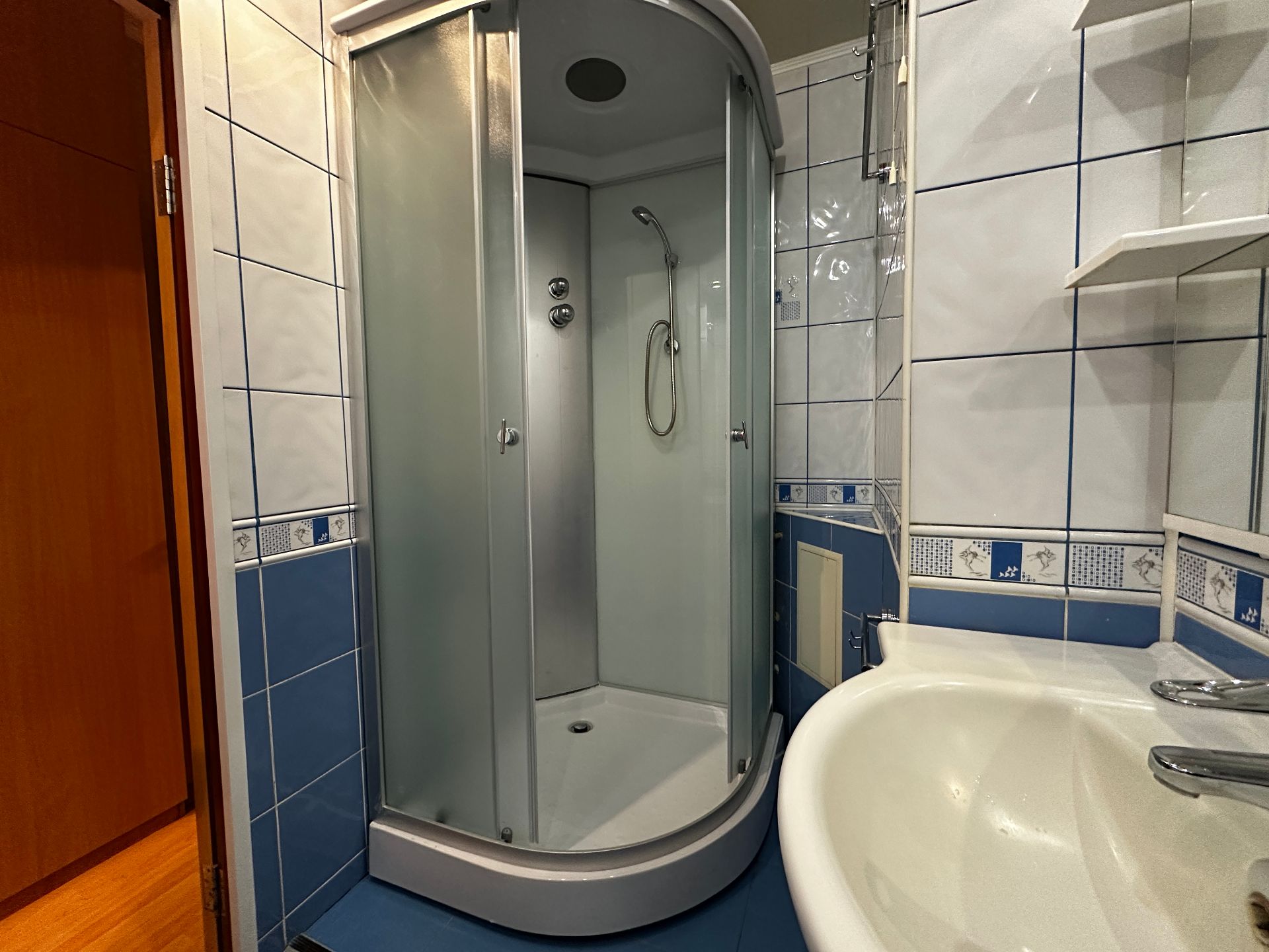 душевая кабина